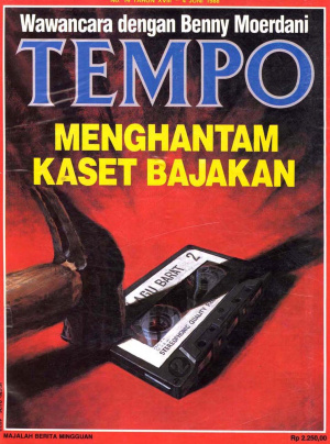 Menghantam Kaset Bajakan