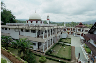 masjid pesantren suryalaya - DATATEMPO